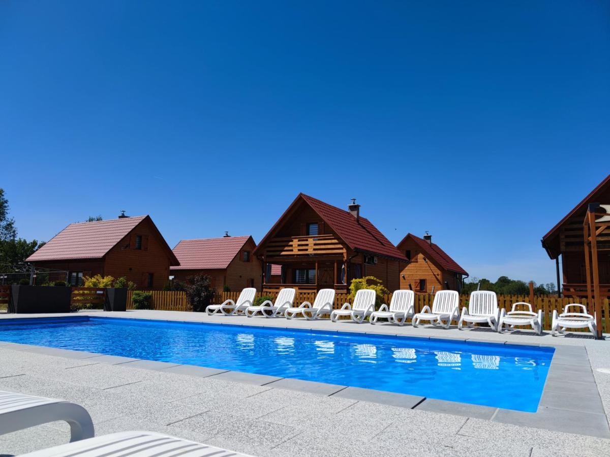 Miodowa Sadyba Domki Caloroczne Kluczbork Ligota Zamecka Εξωτερικό φωτογραφία