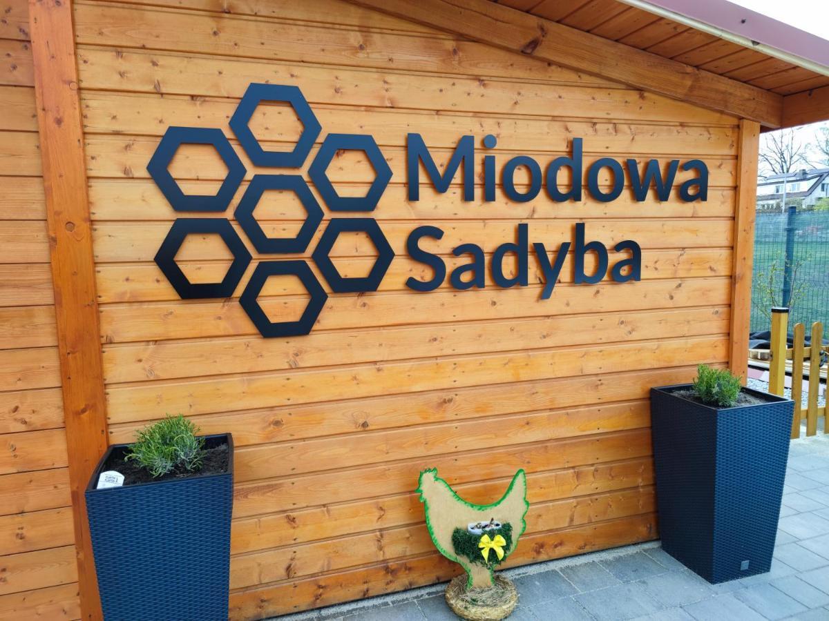 Miodowa Sadyba Domki Caloroczne Kluczbork Ligota Zamecka Εξωτερικό φωτογραφία